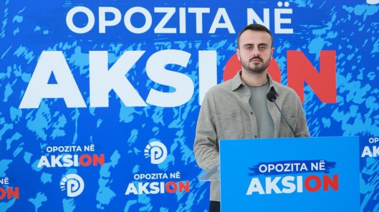 Protesta e radhës, PD: Studentët marshojnë nga qytet “Studenti” tek Ministria e Arsimit më 19 dhjetor