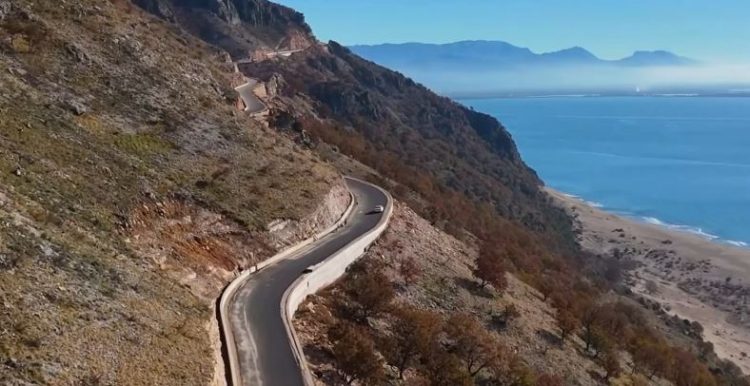 Rama publikon pamjet nga kantieri i ndërtimit të rrugës së re Shëngjin-Velipojë: Një nga investimet më të rëndësishme