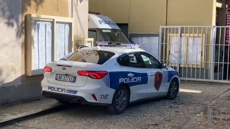 Punëtori humbi jetën pasi u zu poshtë nga një masiv gurësh, arrestohet pronarja e subjektit, në kërkim administratori dhe drejtuesja teknike 