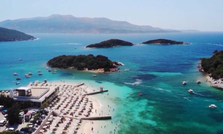 Inteligjenca Artificiale rekomandon Shqipërinë mes 5 destinacioneve