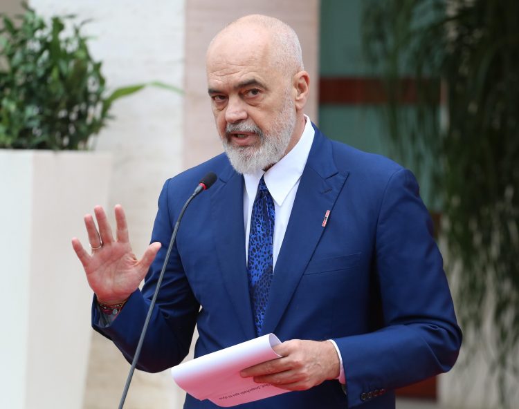 Bonusi i fundvitit, Rama: 51 mijë pensionistë e kanë tërhequr, në ditët në vijim do shpërndahet i gjithë fondi 