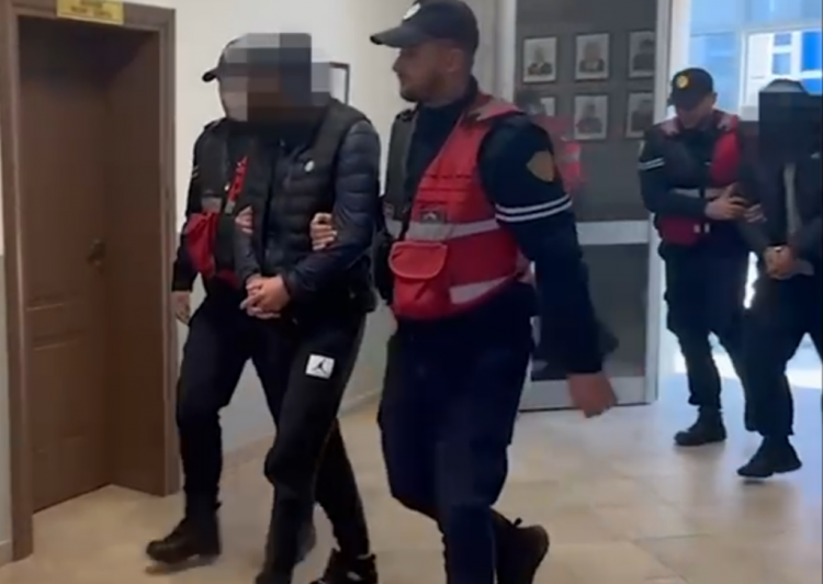 Shisnin drogë me doza, goditet rrjeti kriminal: Ekzekutohen 11 urdhër-arreste 