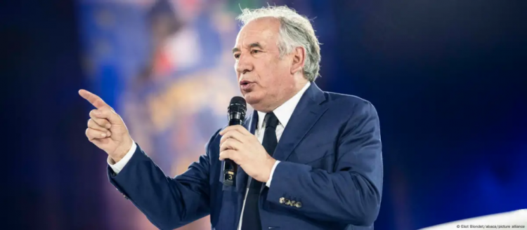 Francë: Kryeministri i ri përpara një “mission impossible” 