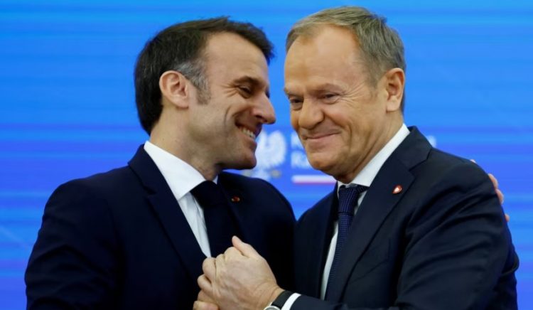 Macron dhe Tusk këmbëngulin se Ukraina duhet të jetë në qendër të çdo bisede për paqe