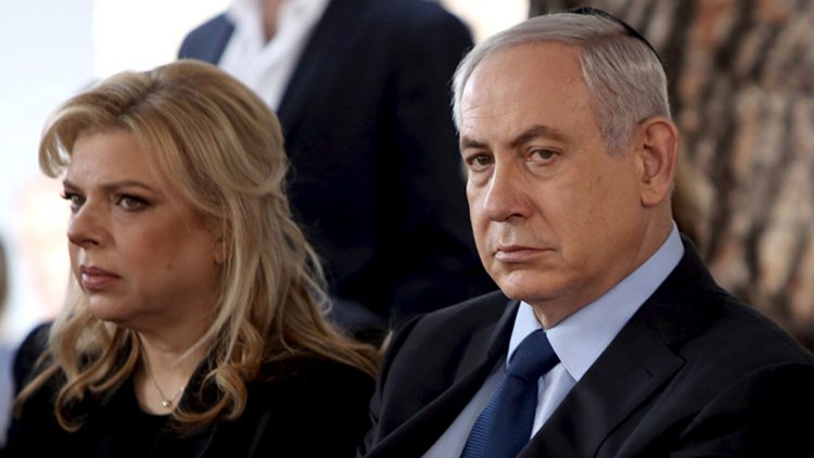 Prokuroria izraelite nis hetimet për bashkëshorten e Netanyahut, akuzohet se ka frikësuar kundërshtarët politikë 