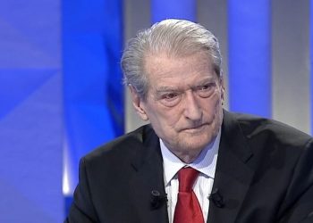 “Non grata” në SHBA, Berisha: Shpresoj se do e shqyrtojë administrata e re Trump
