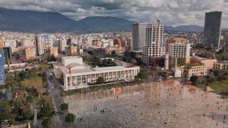 Pensionet e ulëta dhe mungesa e punonjësve, 3.4 % e pensionistëve vijojnë të punojnë 