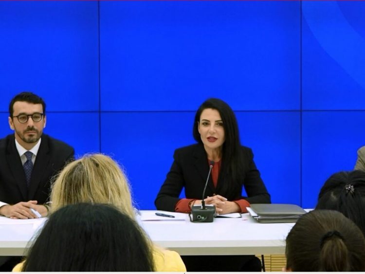 Çmimi i ri nga 1 shkurti, Balluku: 120 punonjës të rinj për leximin e matësave të energjisë