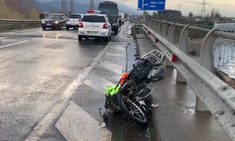 Aksidentoi për vdekje motoristin, pranga shoferit të furgonit