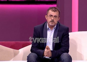 Hapi bibliotekën shqipe në Manastir, kush është “pasardhësja” 25-vjeçare e motrave Qiriazi?