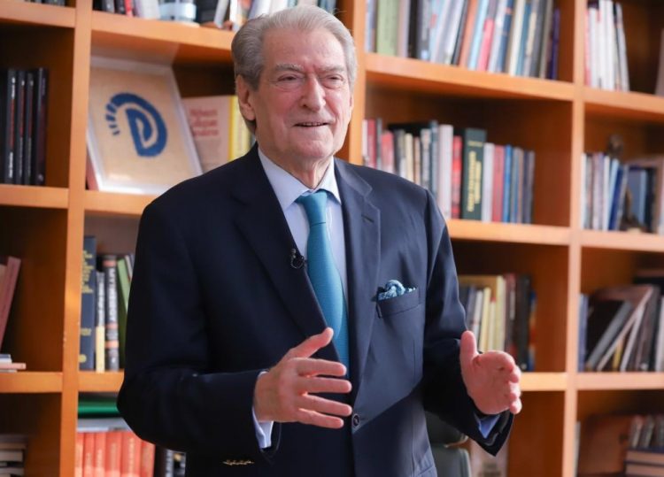 Investimi në Sazan/ Berisha: Nuk e kundërshtojmë nëse respektohen ligjet e vendit