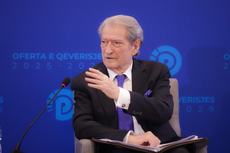 Programi për Shëndetësinë, Berisha: Do të dyfishohen rrogat për mjekët dhe infermierët