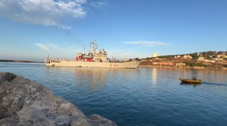 “Casiopea” me 49 emigrantë të paligjshëm mbërrin në Shëngjin