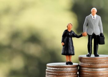 Plakja dhe emigracioni, rrezik i lartë për perspektivën ekonomike të vendit