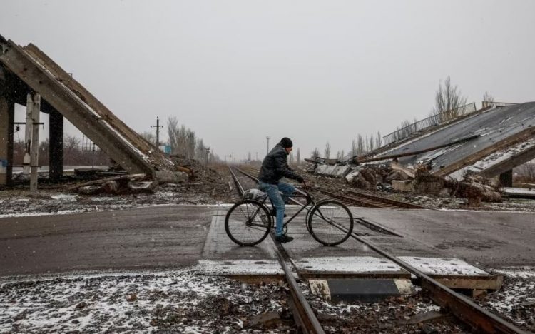 Lufta bëhet më e zymtë për Kievin