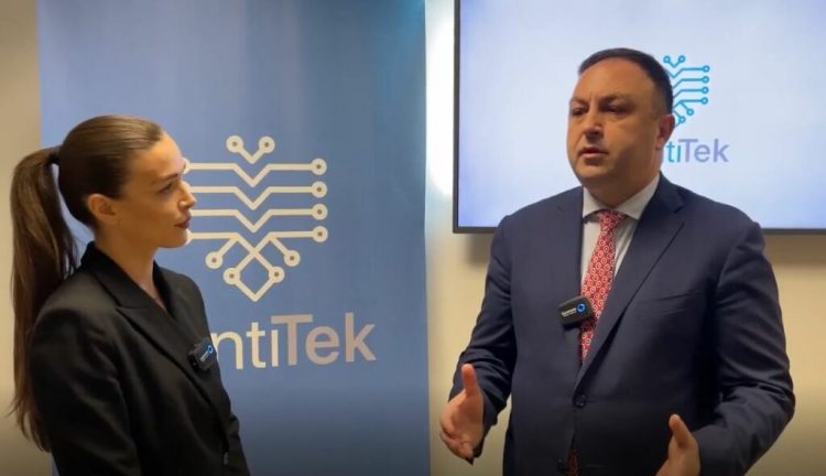 Dokumentet e identifikimit, Hoxha: Shqiptarët e diasporës mund të aplikojnë në zyrat e lëvizshme