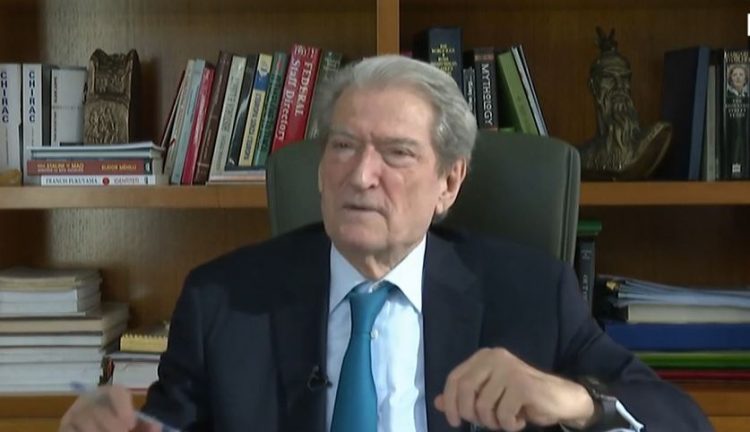 “Primaret shpallen shumë shpejt”, Berisha shpalos Paketën e Emergjencës: Ndryshime në çmimin e naftës, ujit e energjisë