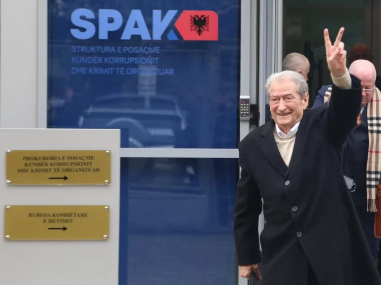 20 minuta në SPAK, Berisha: Firmosa dy proces verbale, një me vërejtje dhe një…