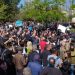 Protesta e opozitës para Bashkisë së Tiranës/ Policia nis hetimet për pesë persona, bllokuan rrugën për qytetarët