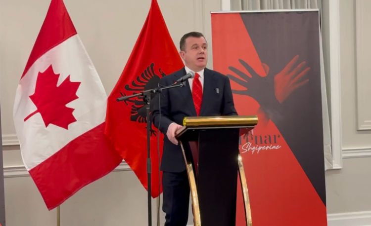 Balla takim me emigrantët në Toronto: Për momentin më të mirë se ne nuk ka