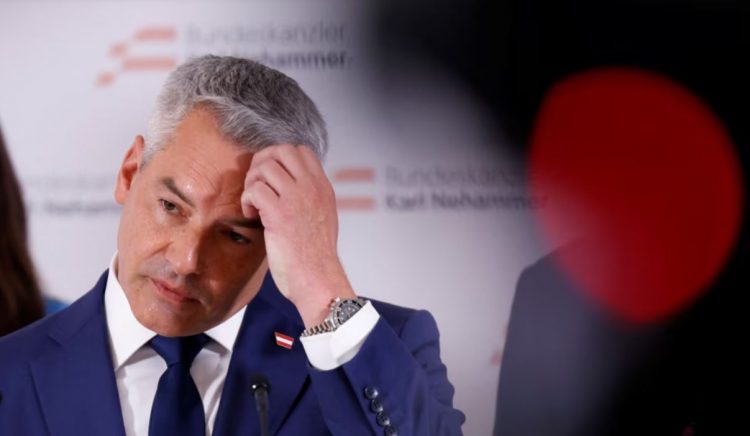 Kancelari austriak do të japë dorëheqje pasi dështoi të formojë qeveri të re