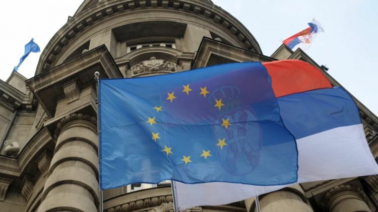 BE-ja i bën thirrje Serbisë që të garantojë lirinë e shprehjes dhe medias