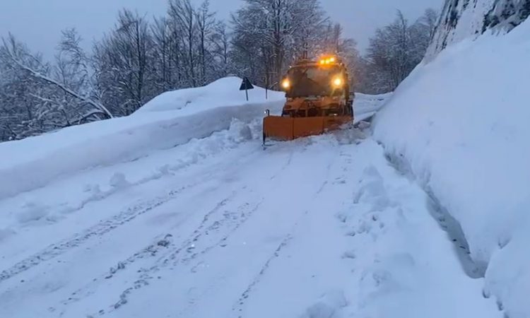 Motit i keq, Ministria e Mbrojtjes tregon si paraqitet situata në vend…