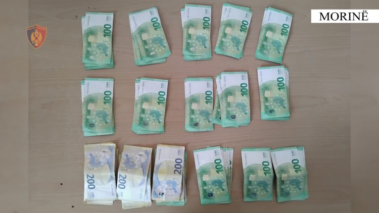 Tentoi të fuste në Shqipëri Euro të padeklaruara, procedohet penalisht kosovari 