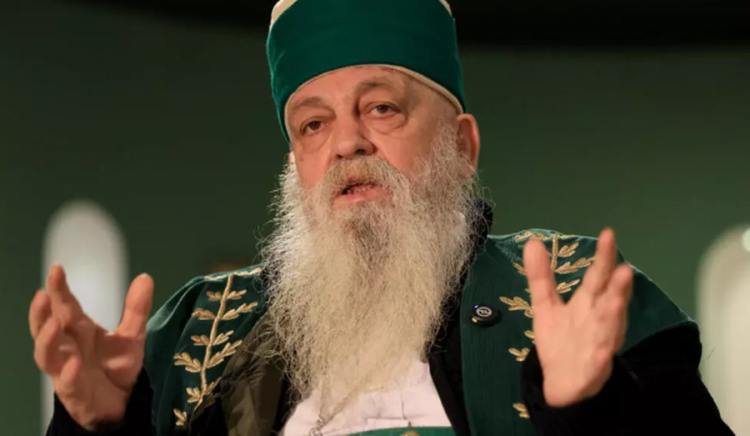 “Rakia, si qumështi i nënës” Baba Mondi për AFP: Shteti Bektashi, një copë tokë pa taksa dhe polici