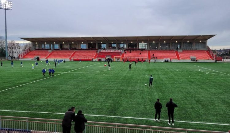 Shtyhet derbi mes Partizanit dhe Tiranës