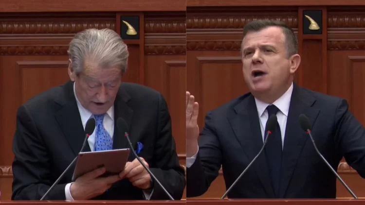 Balla replikon me Berishën në Kuvend: U gënjye këtu sy për sy. Kreu i PD i lexon dosjen: Tao, Tao… 
