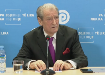 Berisha: Do ndalojmë me ligj veprimtarinë e fondacionit Soros në Shqipëri