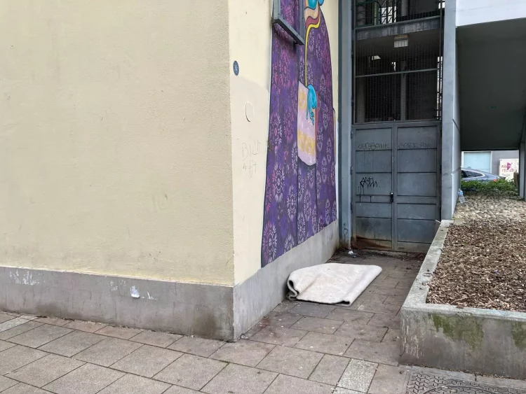 Francë/ Gjendet i vdekur një 37-vjeçar shqiptar në një stacion treni