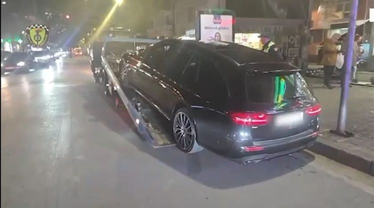 Arrestohen dhe procedohen 32 shoferë/Rrugorja e Tiranës vendos mbi 10 mijë gjoba në një javë