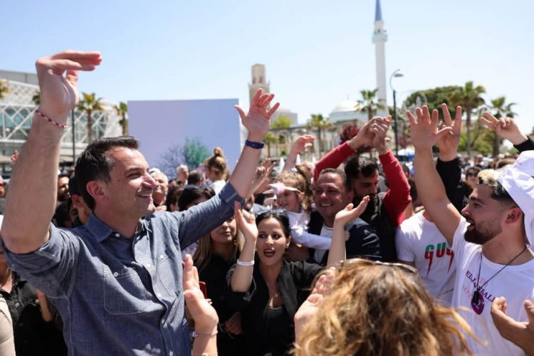 “Më ka hetuar si hetuesit e Enverit”, Veliaj akuzon sërish Olsi Dadon: Kështu është kur të bëjnë prokuror shoqet dhe të marrin…