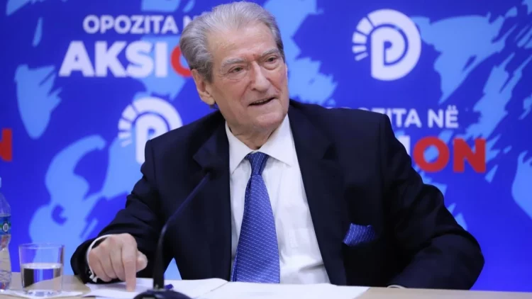 “Të shtyhet afati i regjistrimit të Diasporës”/ Berisha: Të njihen dokumentet e skaduara edhe në Shqipëri