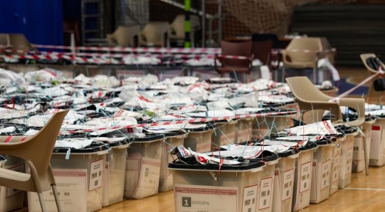 Numërimi i votave të diasporës për zgjedhjet në Kosovë, kryeson “Lëvizja Vetëvendosje” 