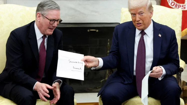 “Përgjigja është po”/ Trump pranon ftesën e Mbretit Charles për një vizitë të dytë shtetërore, Starmer: Nuk është bërë kurrë më parë