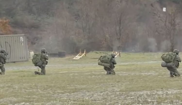 Shqipëri, rijetësimi i industrisë ushtarake, nevojë e ndryshimeve të klimës së sigurisë