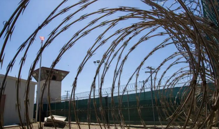 Mbajtja e imigrantëve në Guantanamo dhe pikëpyetjet ligjore të këtij vendimi