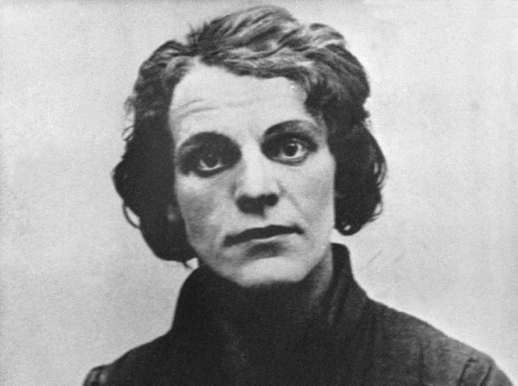 Nowosci Ilustrowane (1925)/“Teatri i vetëm që reziston është ai rus!”- Intervista ekskluzive me Aleksandër Moisiun në Krakovi 