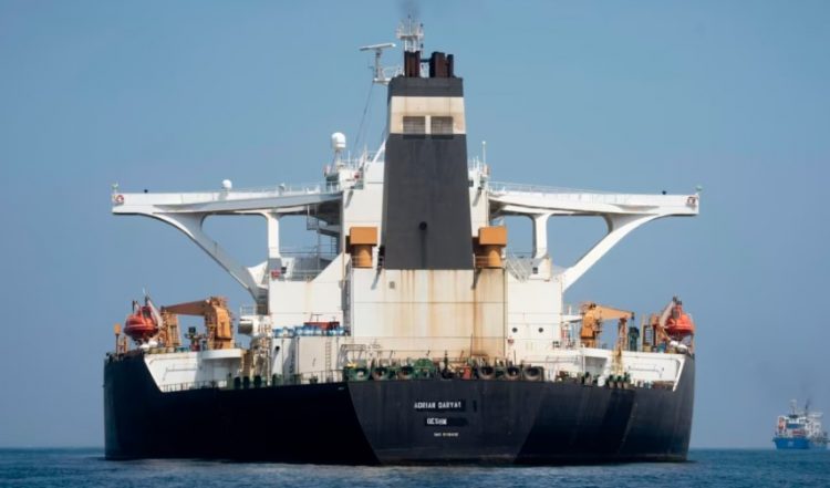 Hapat e Trumpit për t’ia ndalur Kinës naftën iraniane