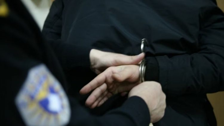 Kosova ndalon në Jarinjë një të dyshuar për krime lufte