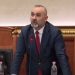 Bardhi e akuzoi se ofendoi demokratët, përgjigjet Manja: Kërkoj falje! Nuk kam fyer asnjë koleg në këtë sallë! 