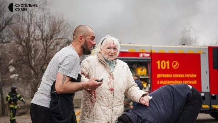 Rusia vijon sulmet në Ukrainë/ 28 persona të plagosur, mes tyre dhe fëmijë