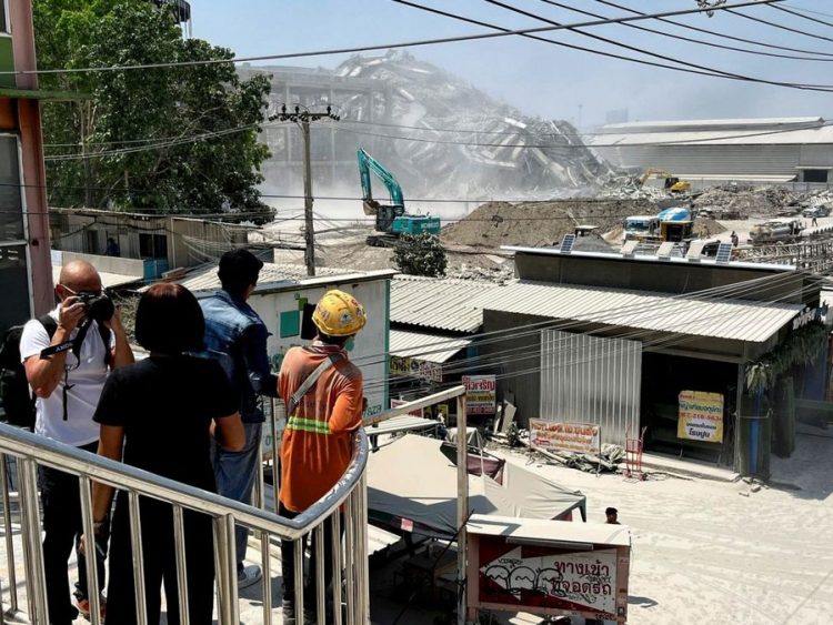 Tërmeti në Bangkok/ Shembet ura dhe kantieri i ndërtimit, 43 të zhdukur