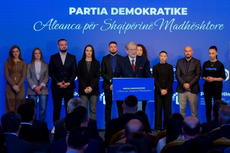 Berishës i ikën një aleat, Aleanca e Maqedonasve për Integrimin Europian largohet nga koalicioni