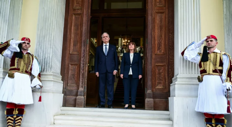 Betohet si presidenti i ri i Greqisë ish-kryeparlamentari, Konstantinos Tassoulas