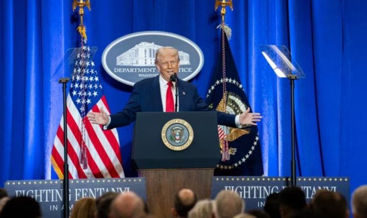 Presidenti Trump zotohet për llogaridhënie për personat që bënë hetimet ndaj tij