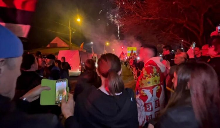 Serbi: Studentët sfidojnë pushtetin e fortë të presidentit